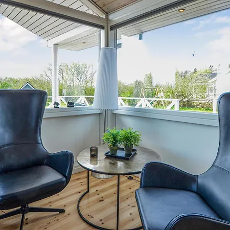 4 Bedroom In Spottrup *
