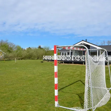4 Bedroom In Spottrup Knud (Spottrup)
